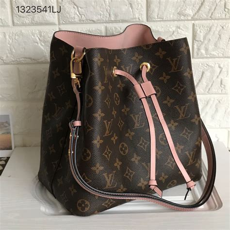 louis vuitton noe bag review|Louis Vuitton bucket bag monogram.